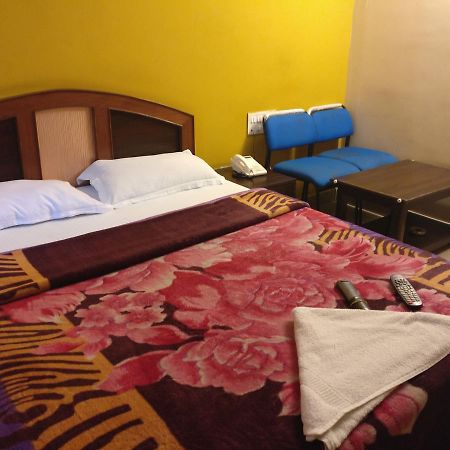 Hotel Skyland Bangalore Buitenkant foto