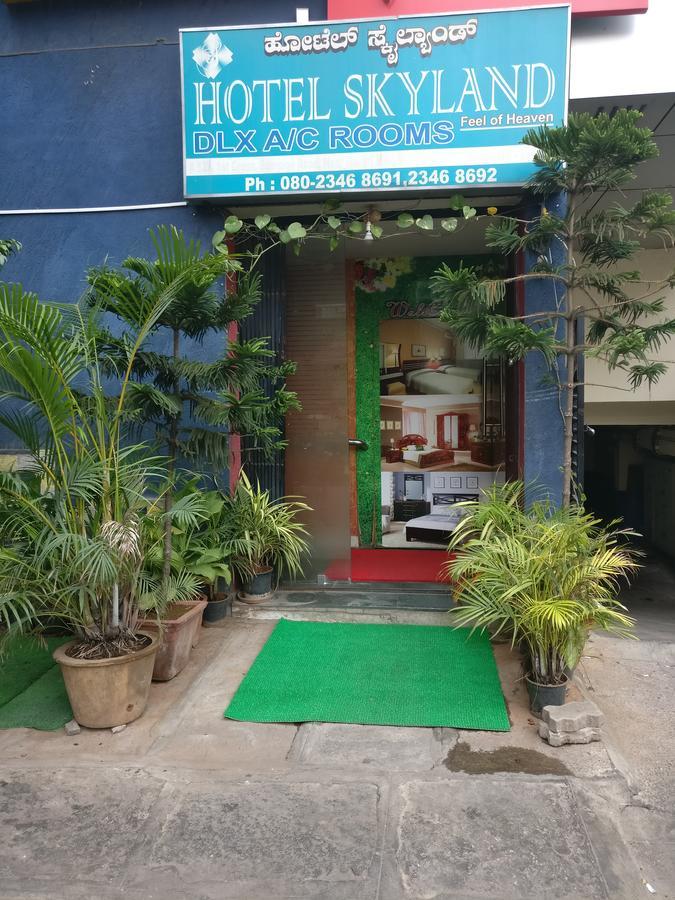Hotel Skyland Bangalore Buitenkant foto